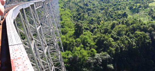 Le Viaduc de Gokteik ou le train de la mort