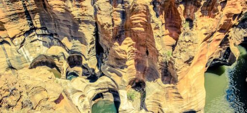 Bourke&rsquo;s Luck Potholes