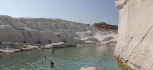 Sarakiniko, Milos
