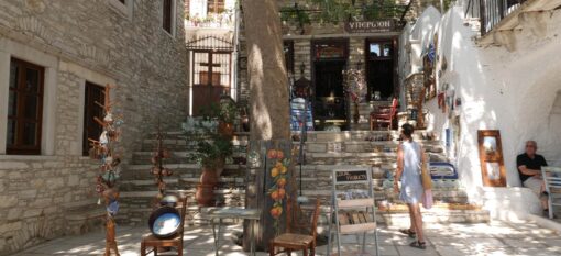Apeiranthos, Naxos